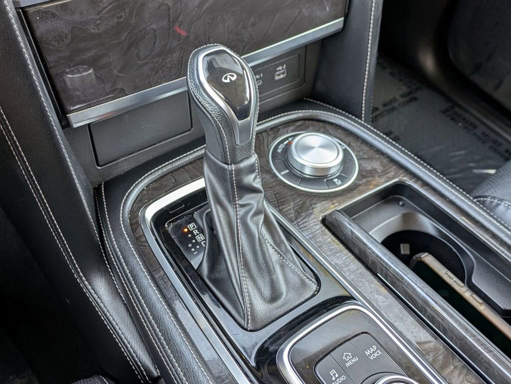 Used 2024 INFINITI QX80 Luxe image 18