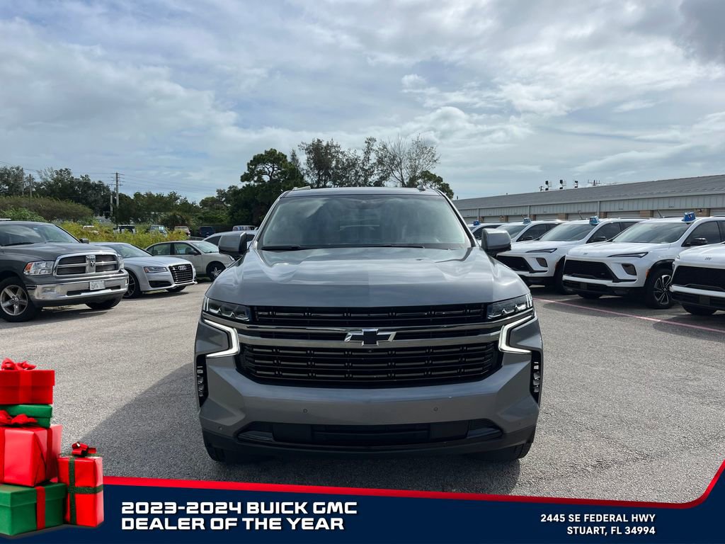 Used 2022 Chevrolet Tahoe RST w/ Sport Performance Package image 3