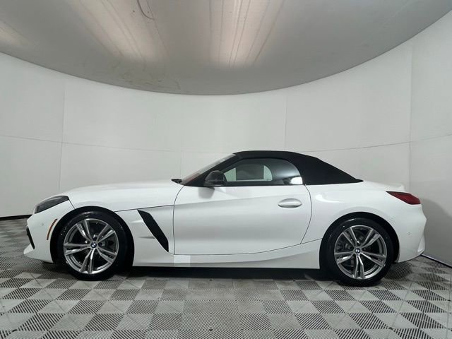 New 2026 BMW Z4 sDrive30i w/ Premium Package image 11