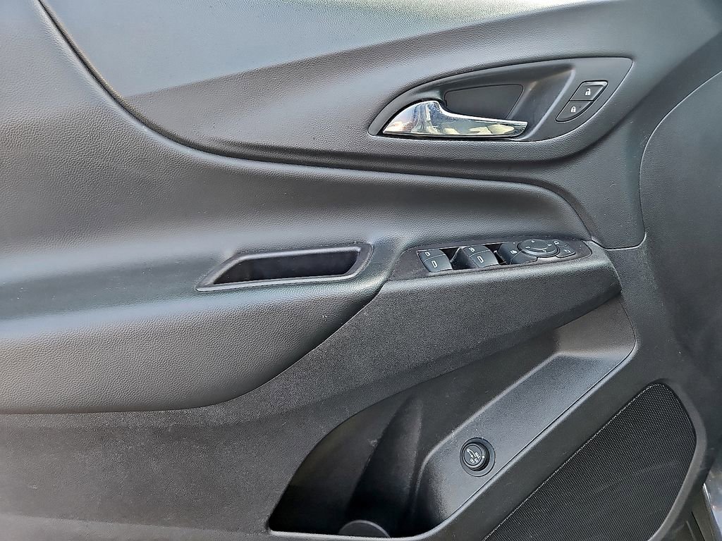 Used 2021 Chevrolet Equinox LT image 13