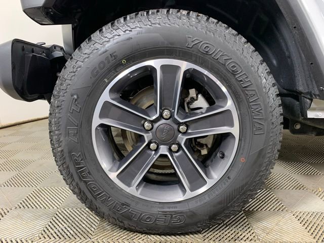 Used 2023 Jeep Wrangler Sahara image 31