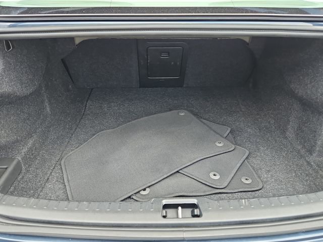 Used 2024 Volvo S60 B5 Core image 17