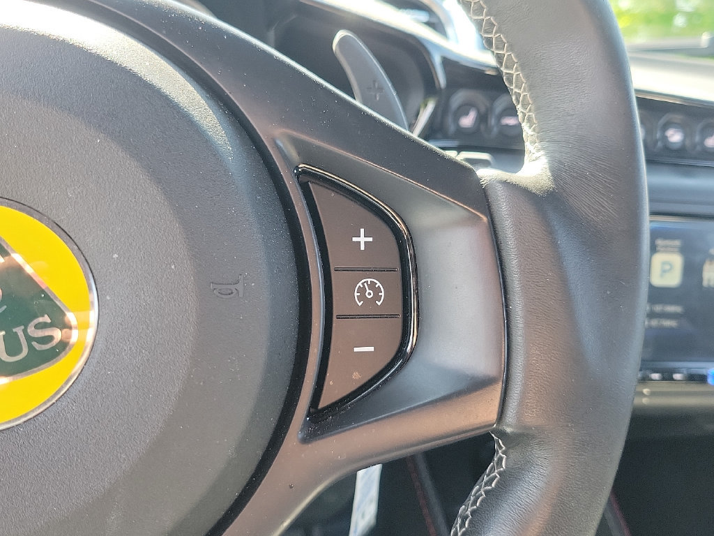 Used 2020 Lotus Evora RWD image 17