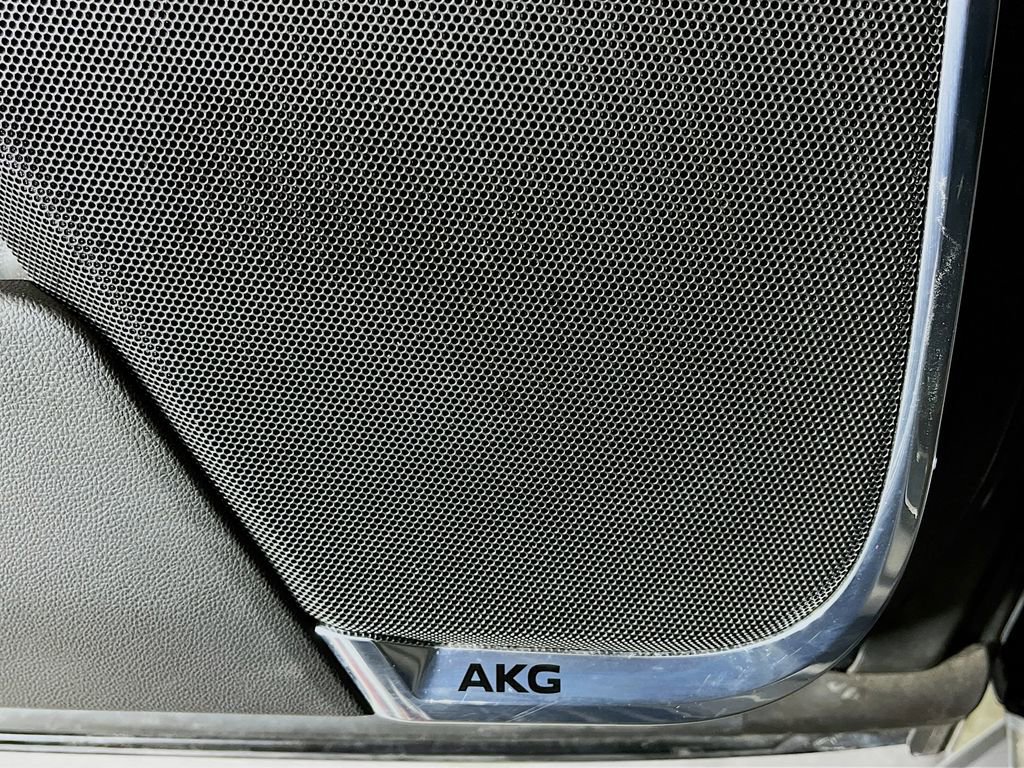 Used 2023 Cadillac Escalade ESV Sport image 24