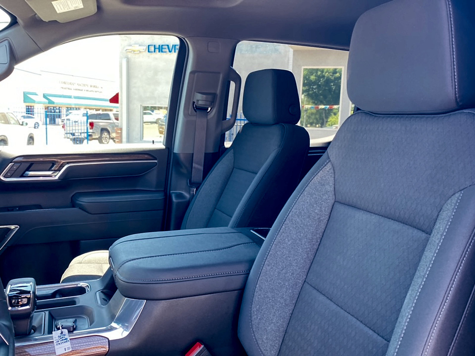 New 2026 Chevrolet Silverado 1500 RST AWD/4WD image 24