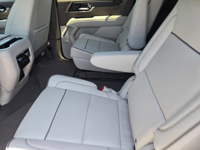 New 2026 GMC Yukon XL Denali RWD image 10