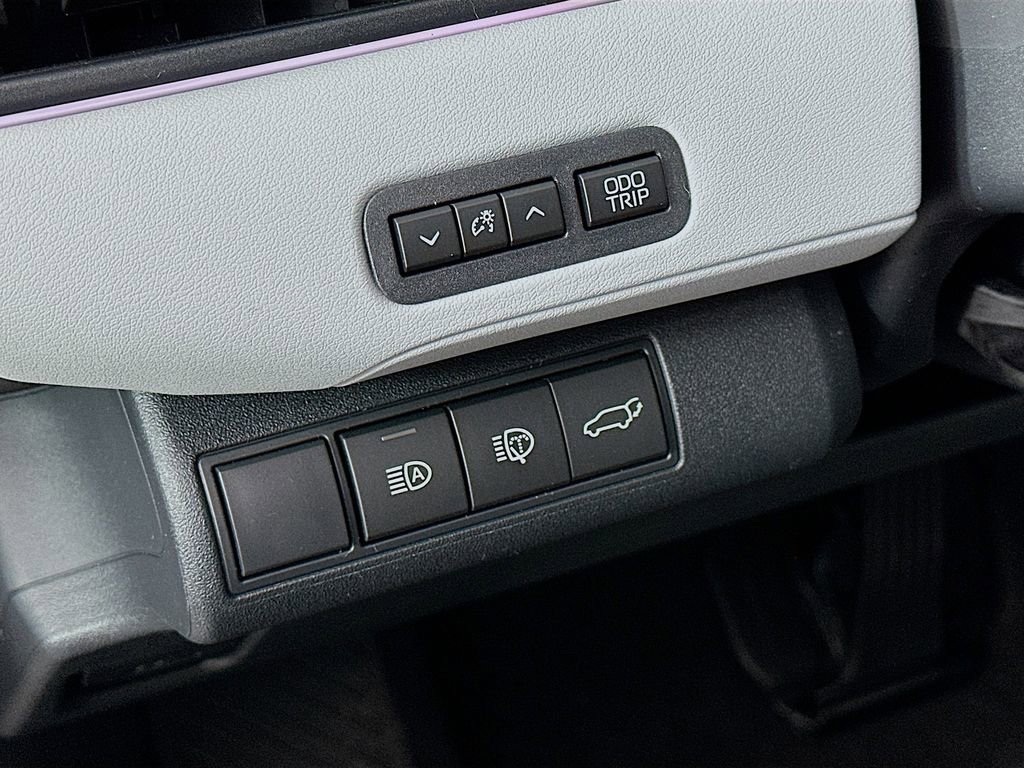 New 2026 Subaru Solterra Premium image 14