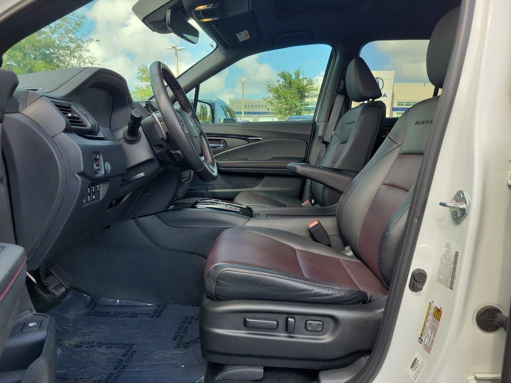 Used 2023 Honda Ridgeline Black Edition image 14