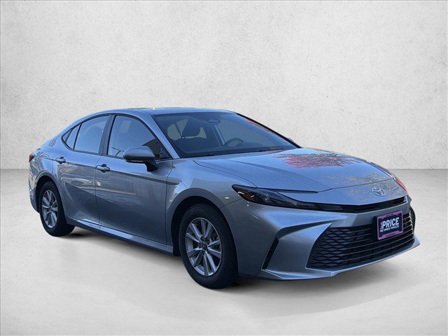 Used 2026 Toyota Camry LE w/ Convenience Package FWD image 3