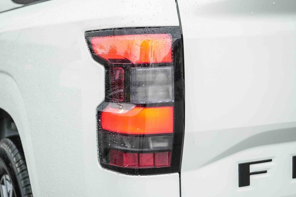 New 2026 Nissan Frontier SV w/ Tow Package RWD image 10