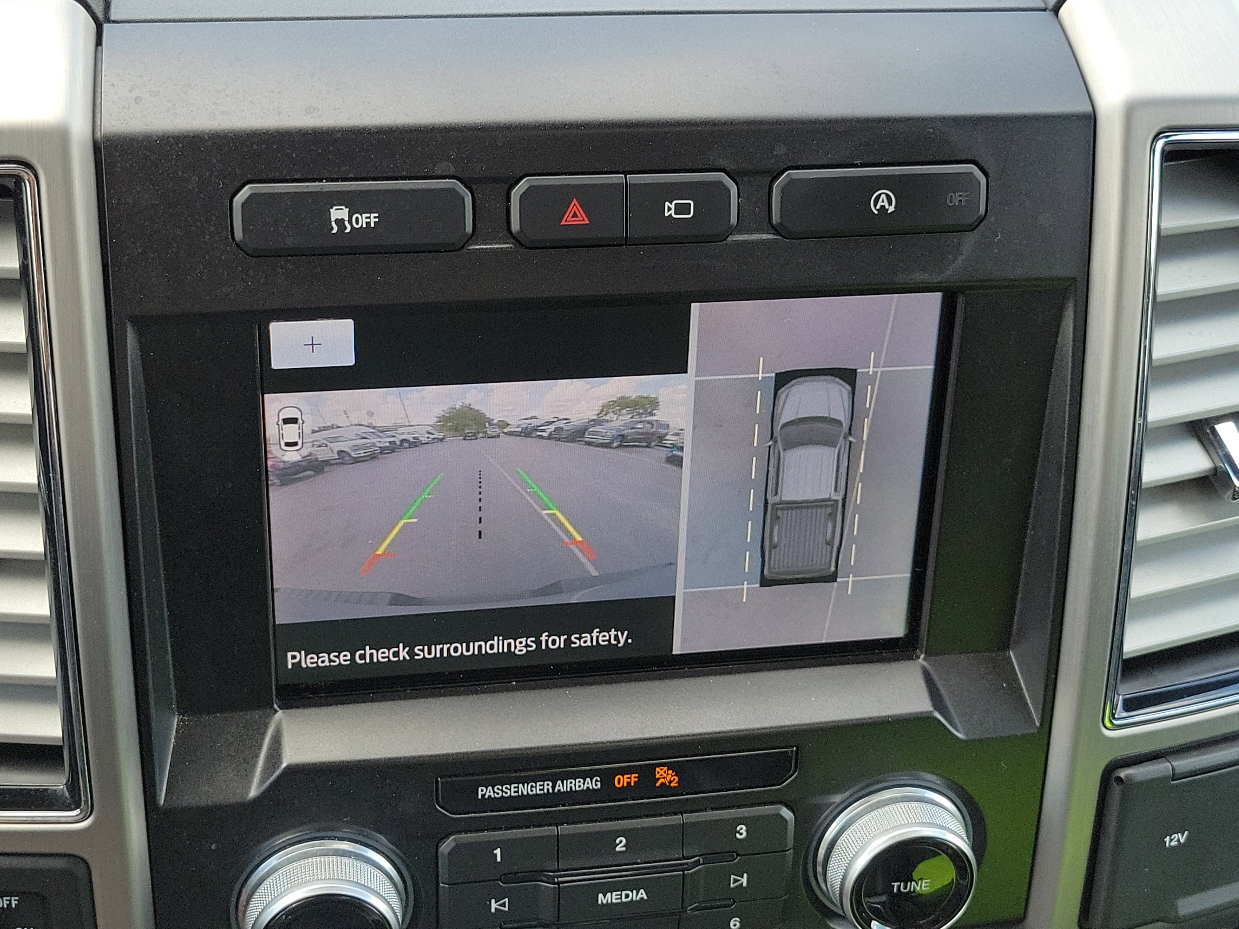 Used 2020 Ford F150 Platinum w/ Equipment Group 701A Luxury RWD image 26