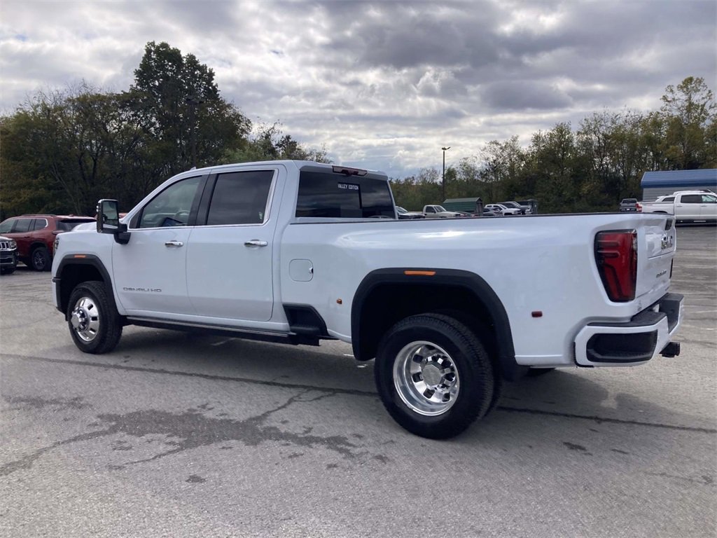 New 2026 GMC Sierra 3500 Denali Ultimate image 6