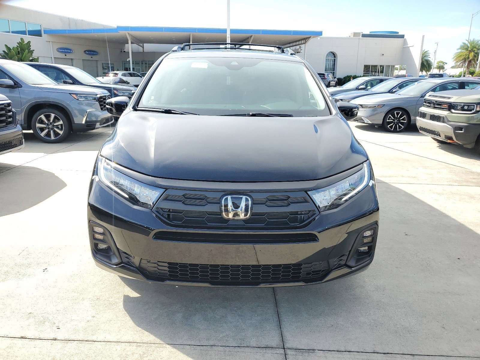 New 2026 Honda Odyssey EX-L image 2