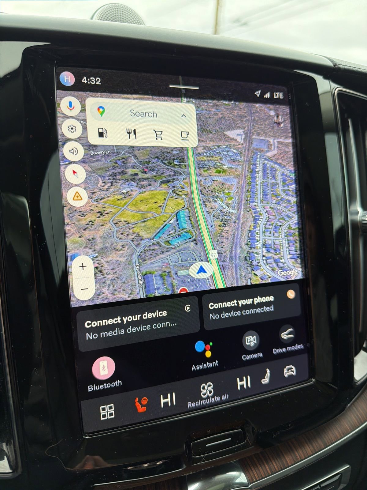 Used 2023 Volvo XC60 B5 Ultimate image 26