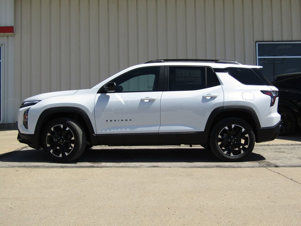New 2026 Chevrolet Equinox RS AWD/4WD image 11