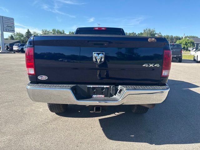 Used 2018 RAM 2500 Tradesman w/ Chrome Appearance Group AWD/4WD image 4