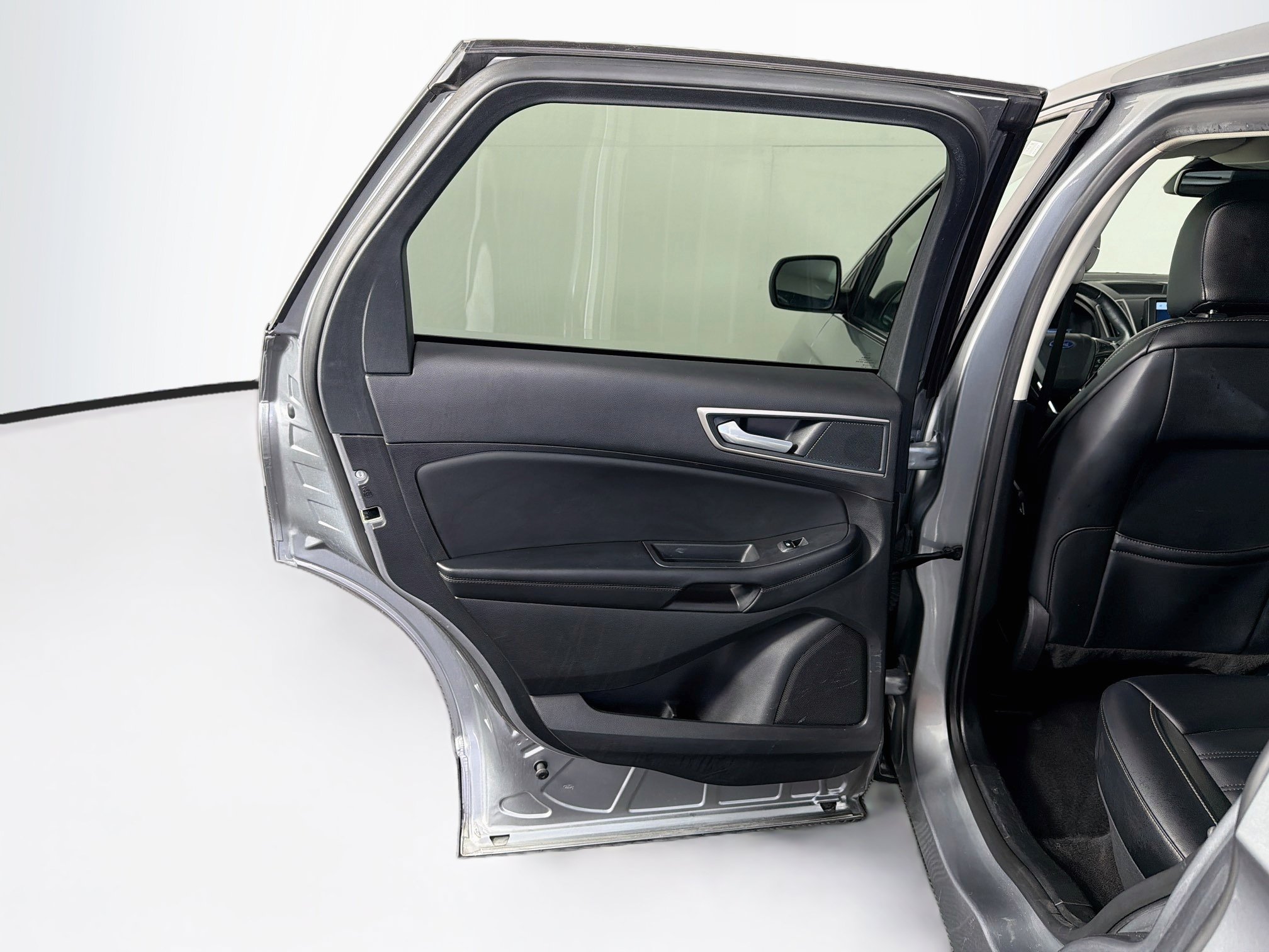 Used 2024 Ford Edge SEL AWD/4WD image 27