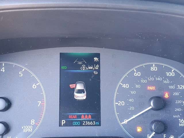 Used 2024 Toyota Corolla SE image 18