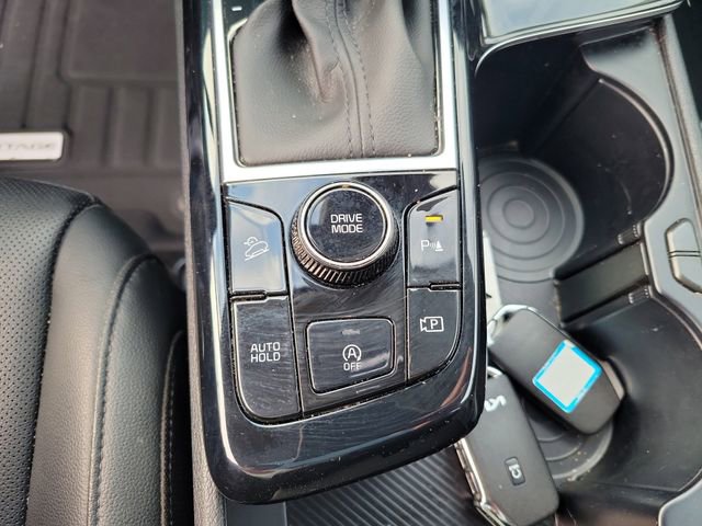 Used 2025 Kia Sportage SX image 26