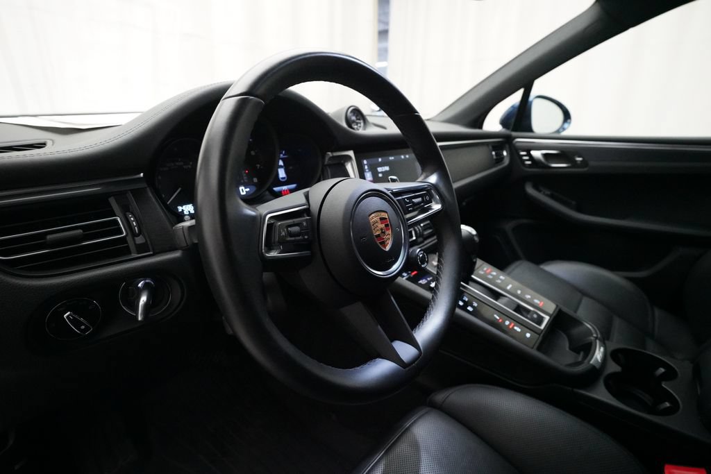Certified 2022 Porsche Macan GTS w/ Premium Package Plus AWD/4WD image 14
