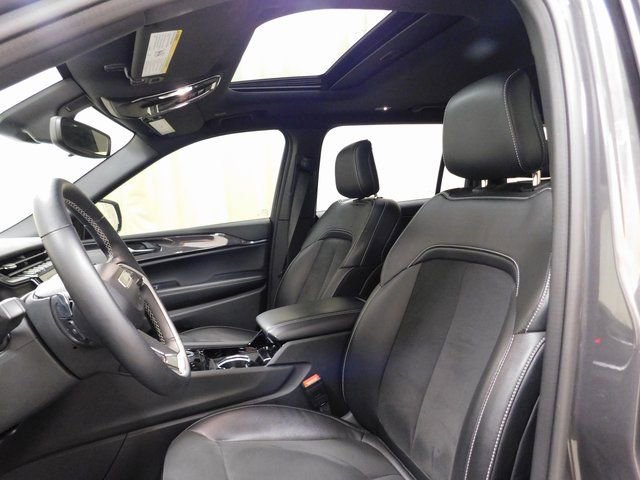 Used 2022 Jeep Grand Cherokee L Altitude image 9