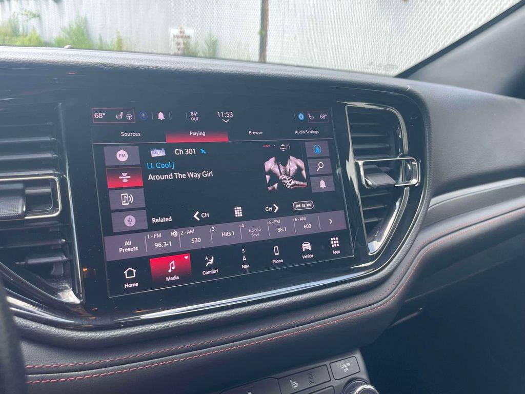 Used 2022 Dodge Durango R/T w/ Blacktop Package AWD/4WD image 26