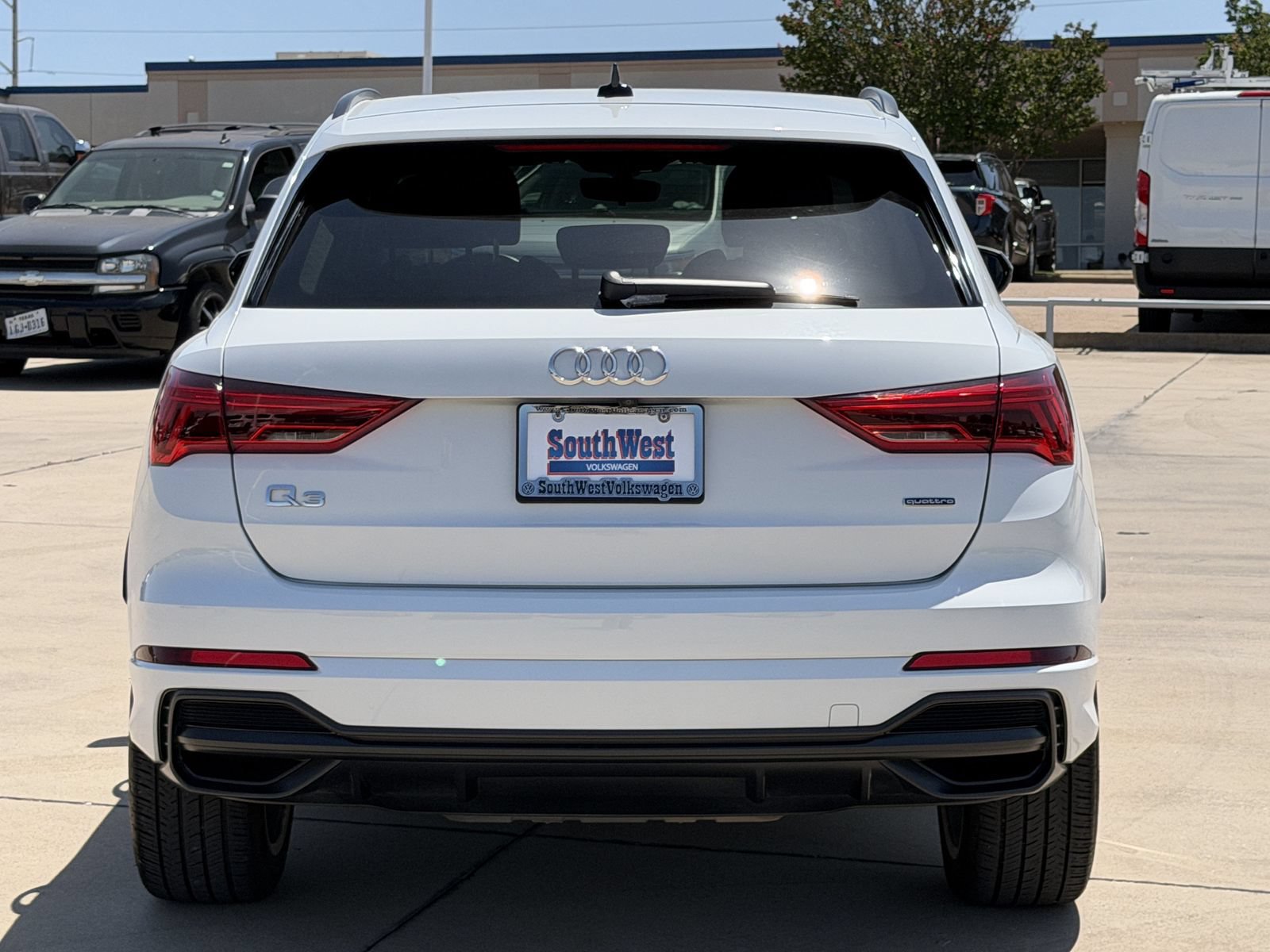 Used 2021 Audi Q3 2.0T Premium w/ 20" Wheel Package AWD/4WD image 5