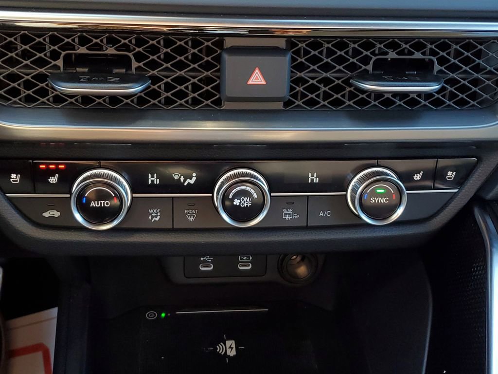 Certified 2025 Acura ADX A-Spec image 28