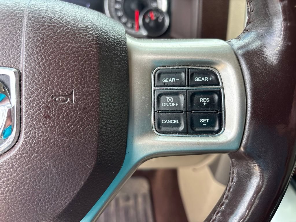 Used 2016 RAM 1500 Laramie w/ Convenience Group AWD/4WD image 14