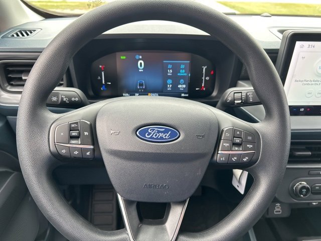 New 2025 Ford Maverick XL image 13