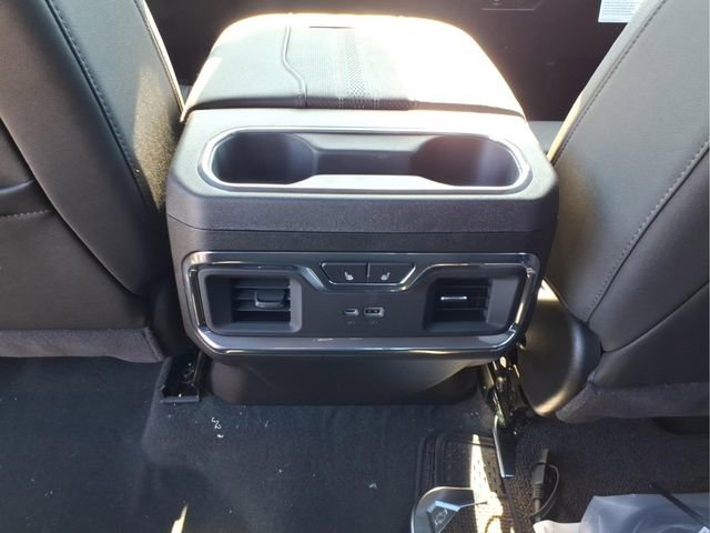 New 2026 Chevrolet Silverado 3500 High Country w/ Technology Package image 17