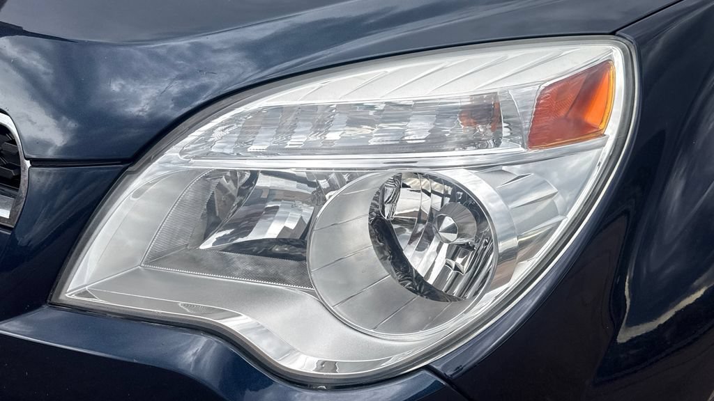 Used 2015 Chevrolet Equinox LT FWD image 16