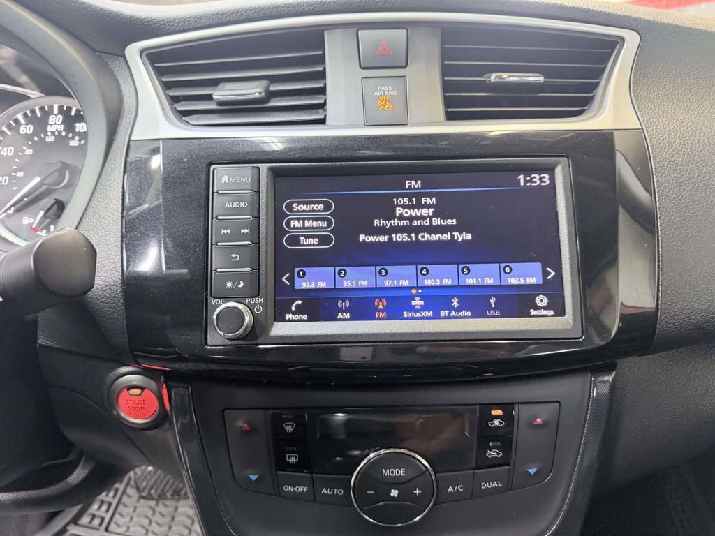 Used 2019 Nissan Sentra SR w/ Premium Package (SR) FWD image 16