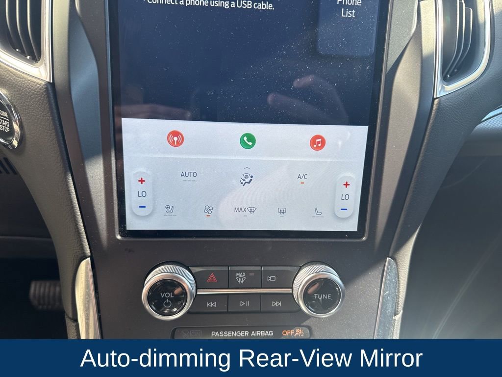 Used 2024 Ford Edge Titanium image 22