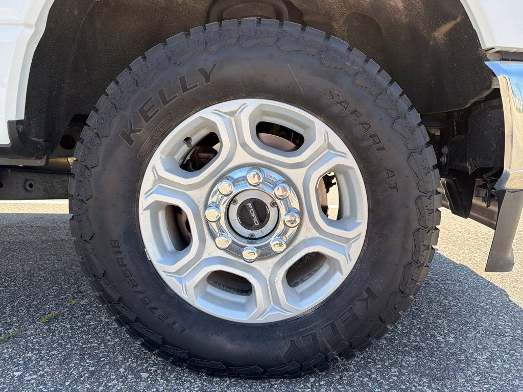 Used 2025 Ford F250 XLT AWD/4WD image 27