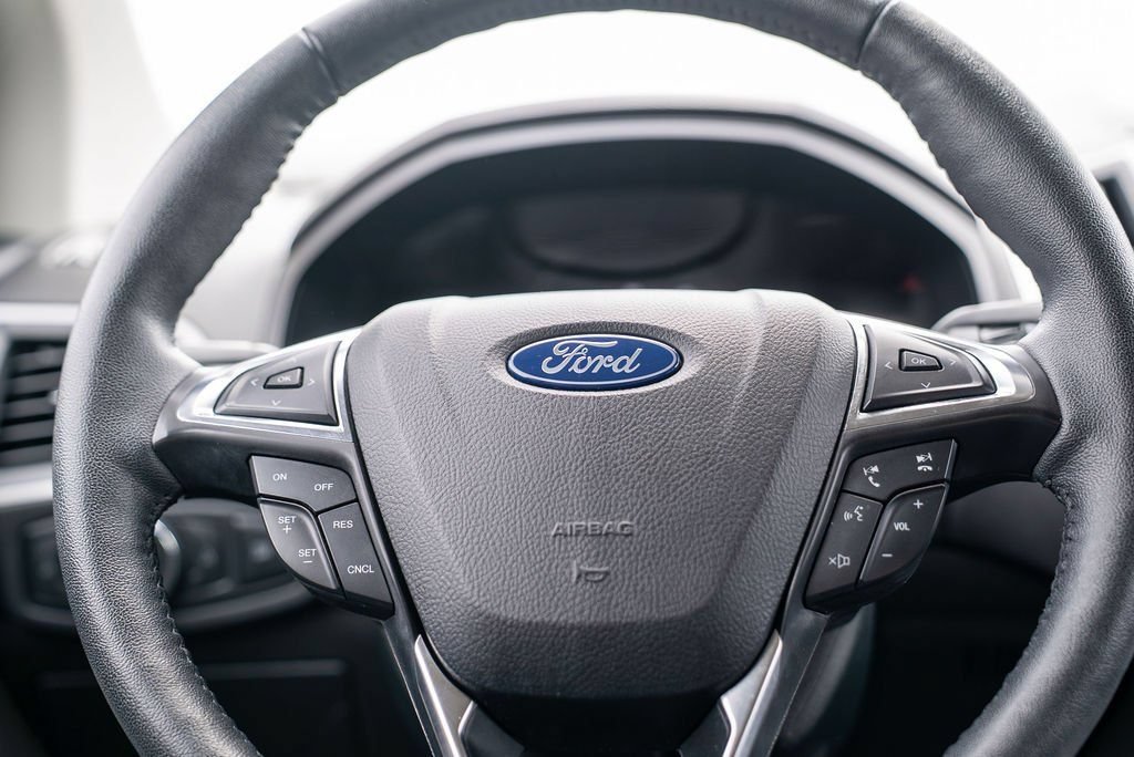 Used 2022 Ford Edge SEL AWD/4WD image 19