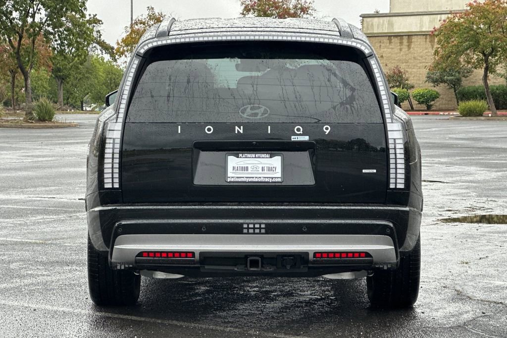 New 2026 Hyundai Ioniq 9 SEL image 5