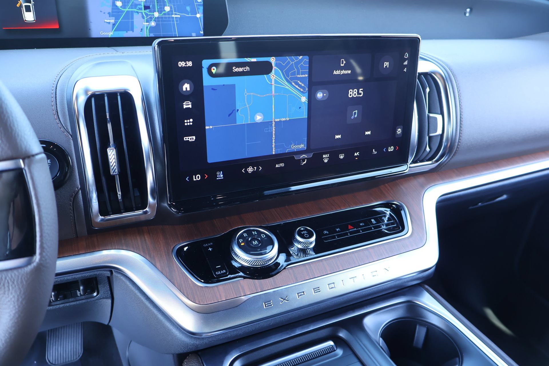New 2027 Ford Expedition King Ranch AWD/4WD image 5