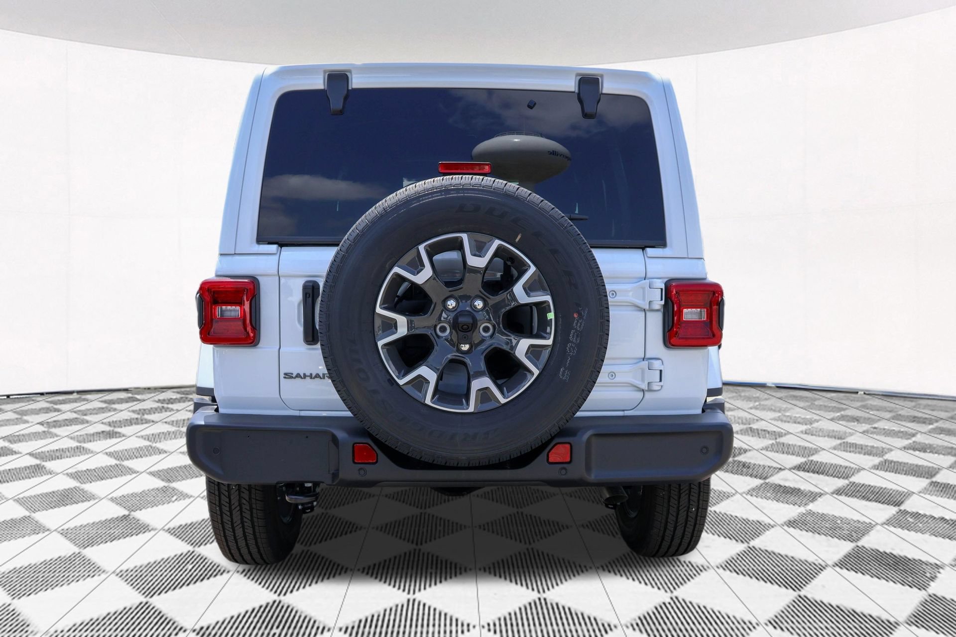 New 2026 Jeep Wrangler Unlimited Sahara AWD/4WD image 14