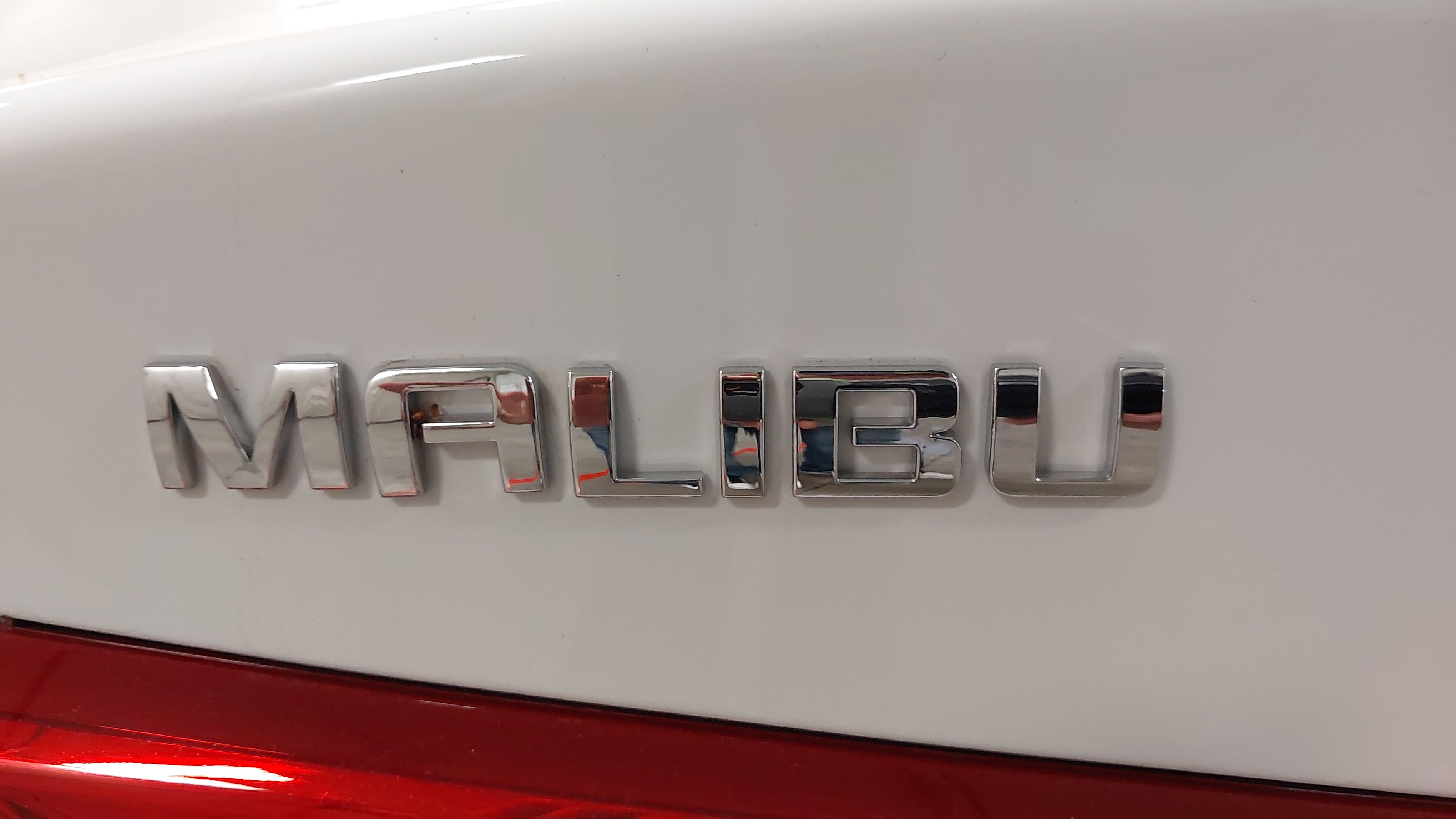 Used 2023 Chevrolet Malibu LS w/ Driver Confidence Package image 32