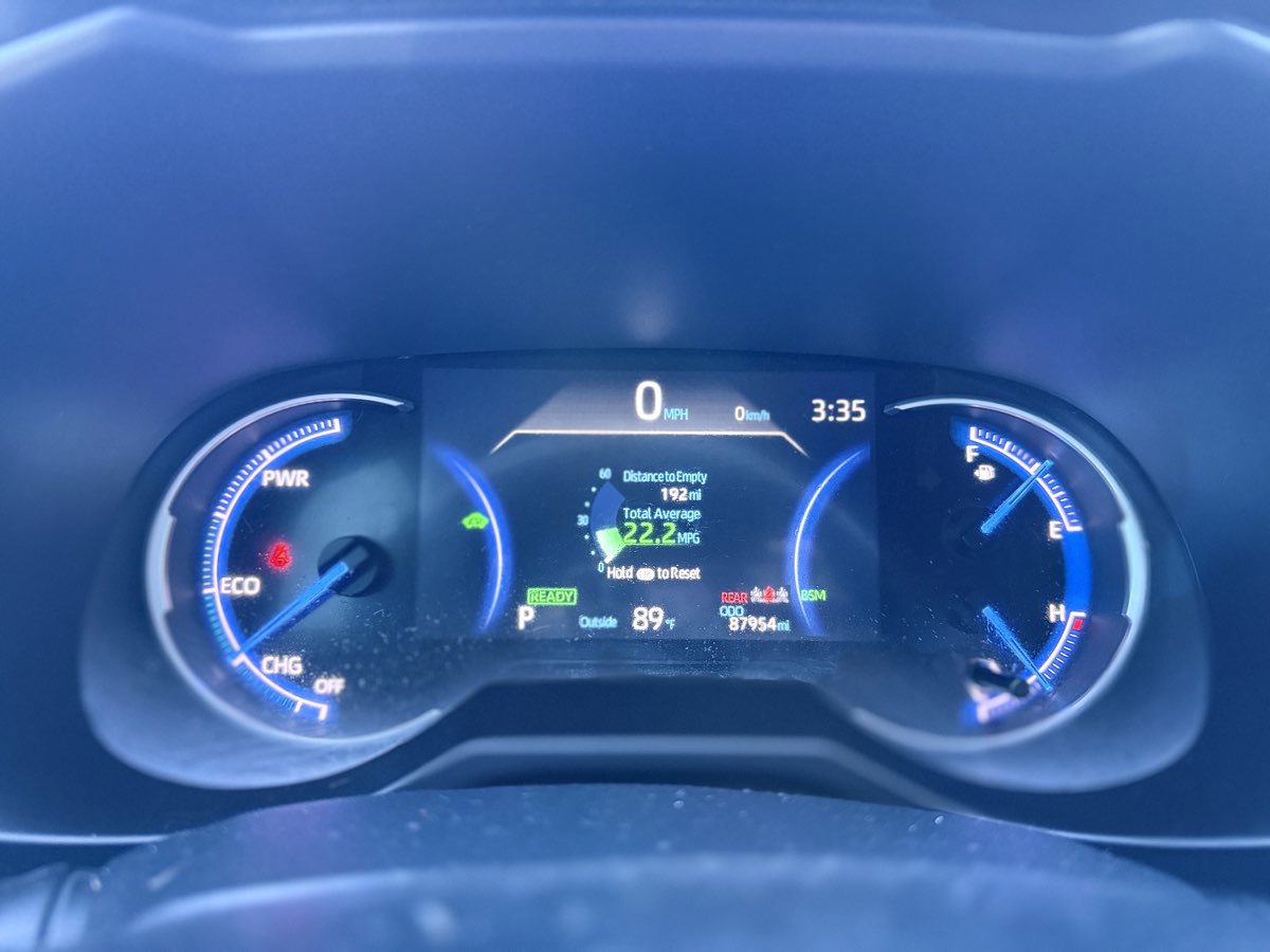 Used 2019 Toyota RAV4 XSE image 16