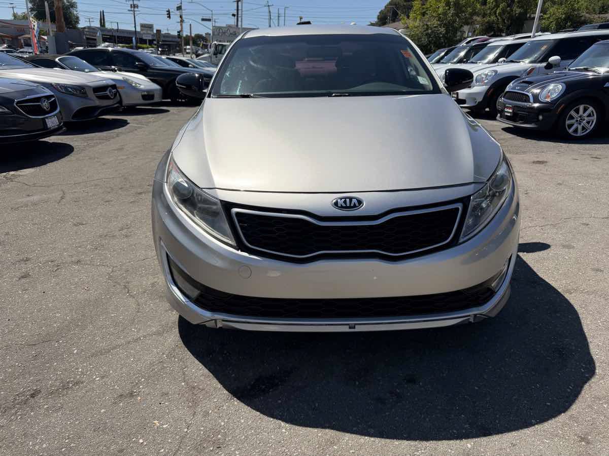 Used 2013 Kia Optima LX w/ Hybrid Convenience Pkg FWD image 2