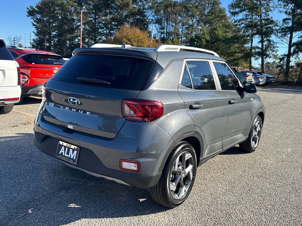 New 2026 Hyundai Venue SEL image 5
