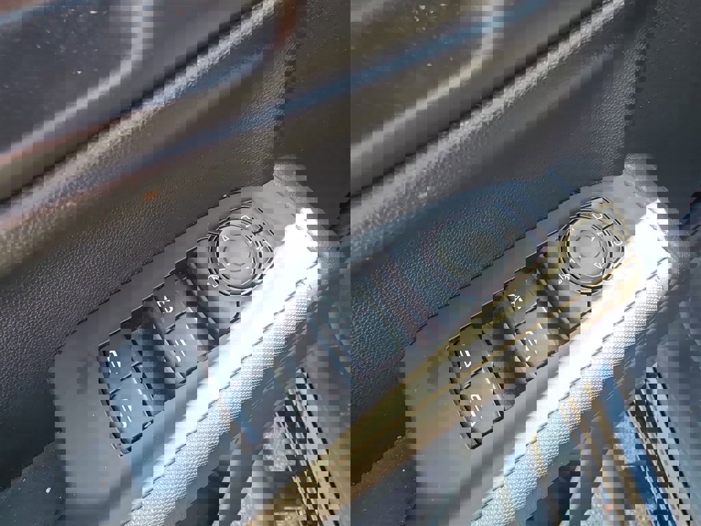 Used 2023 Chevrolet Silverado 1500 Custom w/ Rally Edition image 15