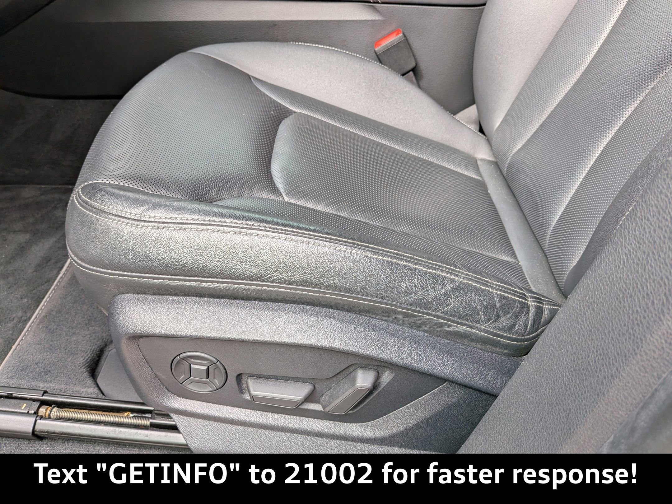 Used 2023 Audi Q8 Prestige image 21