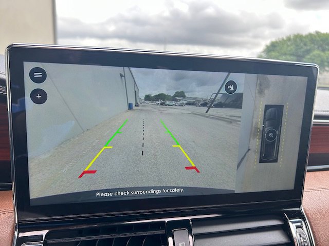 Used 2023 Lincoln Navigator Reserve image 27