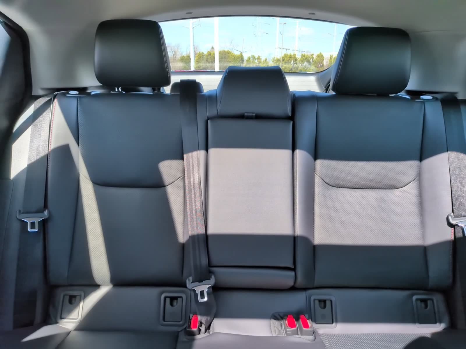 New 2026 Toyota Prius Plug-In Hybrid w/ Limited Premium Package FWD image 23