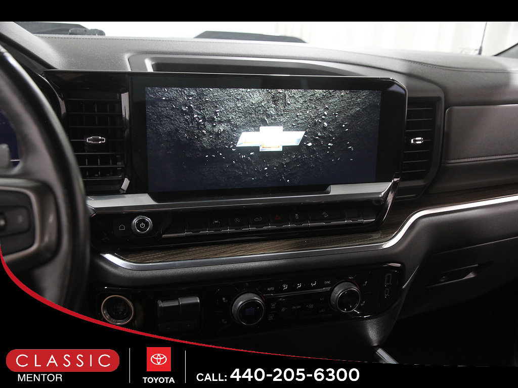 Used 2023 Chevrolet Silverado 1500 LT Trail Boss w/ Protection Package AWD/4WD image 10