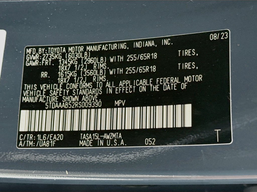 Used 2024 Toyota Grand Highlander AWD image 33