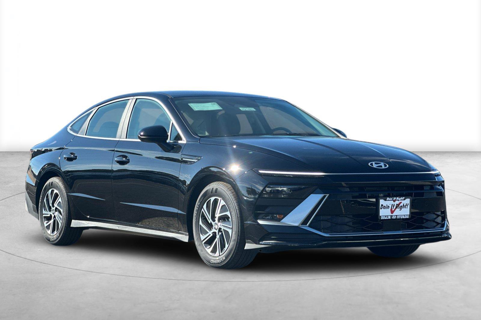 New 2026 Hyundai Sonata Blue FWD image 8